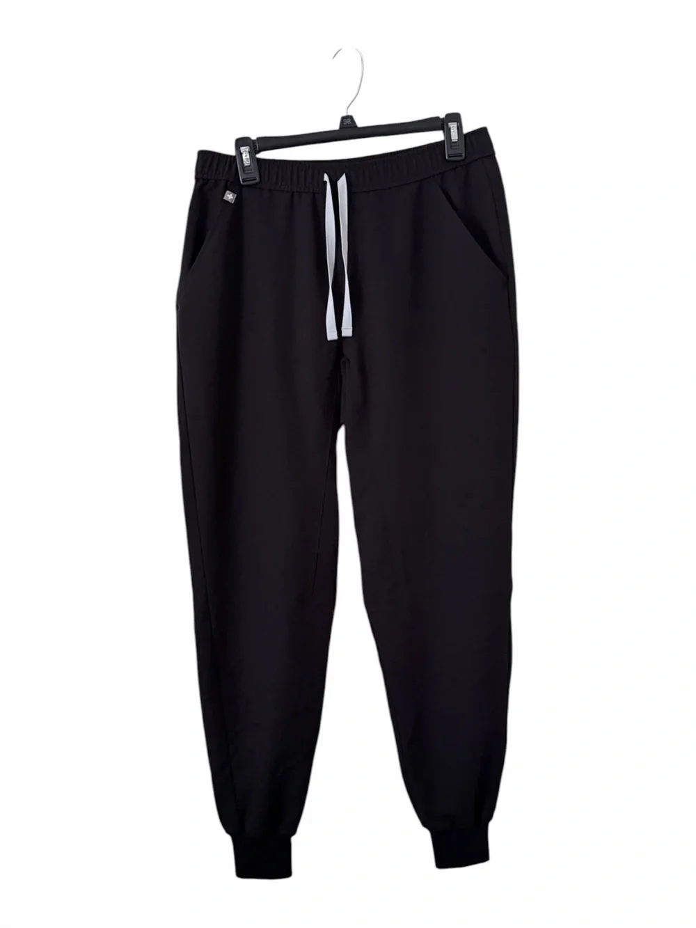 Figs Men's Reflective Leon & Tansen Joggers Scrub Set Size Medium Black